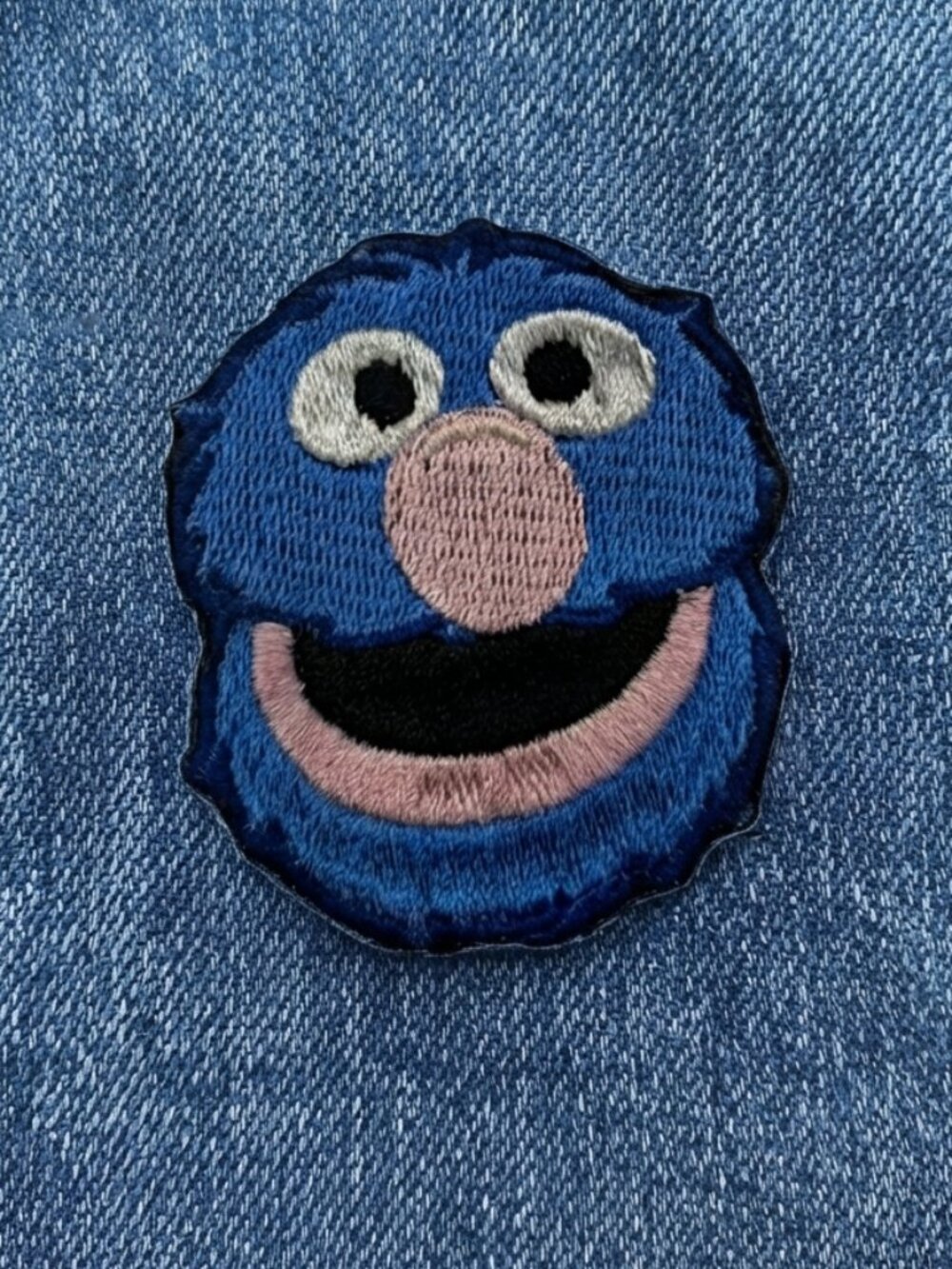 ✨4/$15✨Sesame Street Grover Embroidered Patch